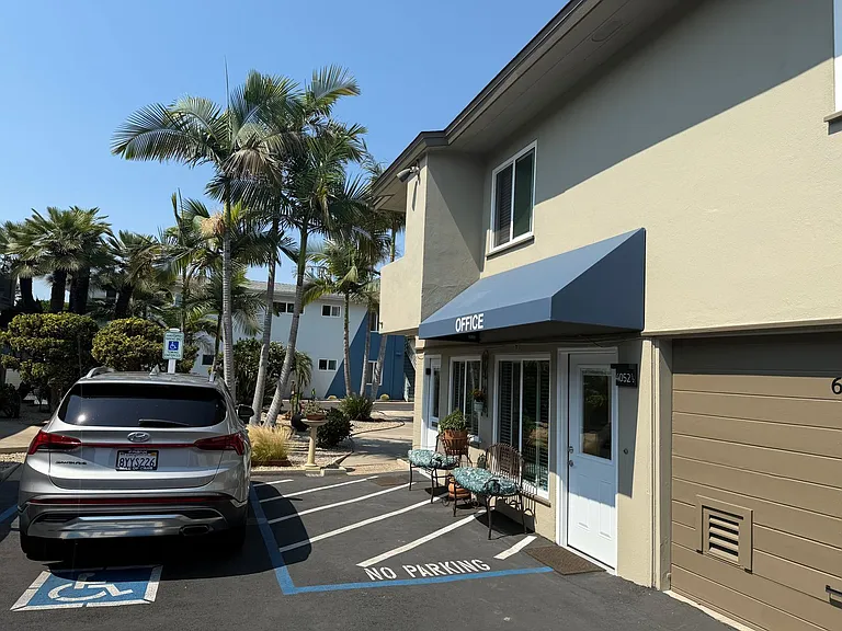 Antone Apartments — Photo 31