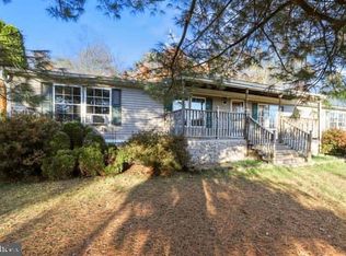 3735 Sportsman Rd, Greencastle, PA 17225