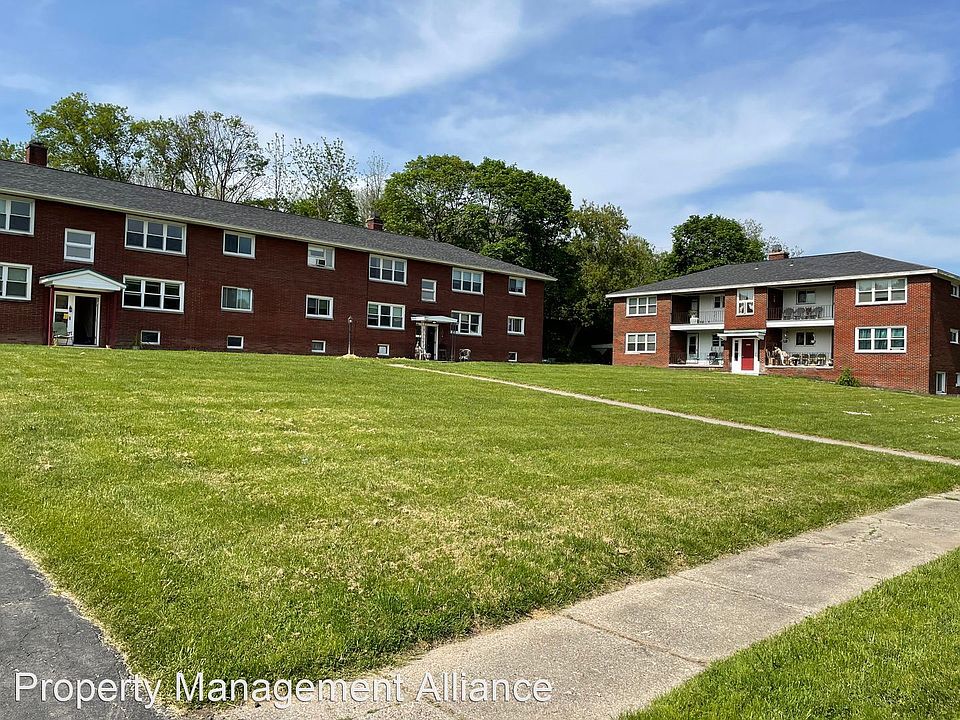 1st image of 1503 Meadowbrook Dr
