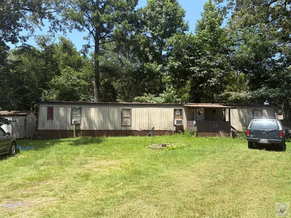 111 Whispering Pnes S, Texarkana, TX 75501