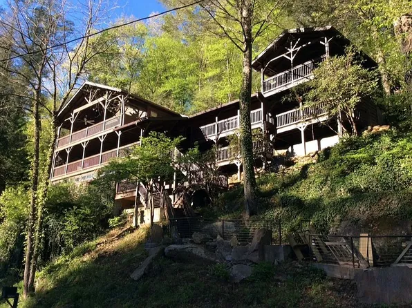 7022 Aska Rd, Blue Ridge, GA 30513