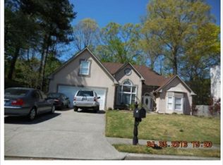 995 Fox Meadow Ln, Lawrenceville, GA 30043