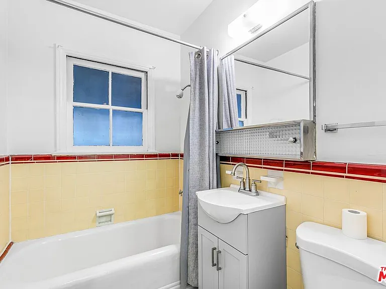 1530 Valley View Rd — Photo 34