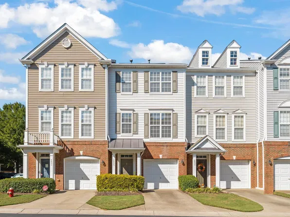 4823 Wyatt Brook Way, Raleigh, NC 27609