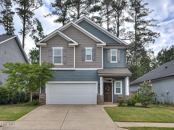 2nd image of 995 Glenhaven Drive