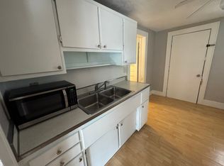 1837 Ruddiman Dr #3, Muskegon, MI 49445