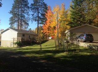 1557 E Martin Lake Rd, Skandia, MI 49885