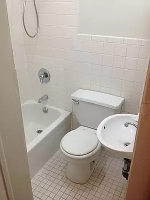 Rented by Carol T. Marino, LREB | media 6