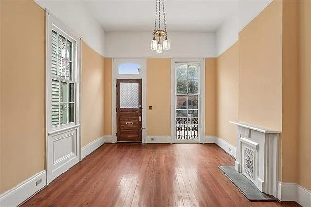 2 bed, 2.0 bath, 1066 sqft, $2,000 — Photo 4