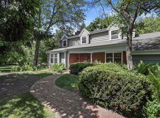 1455 Liberty Ct, Brookfield, WI 53045