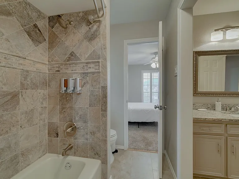 502 Stillmeadow Dr — Photo 29