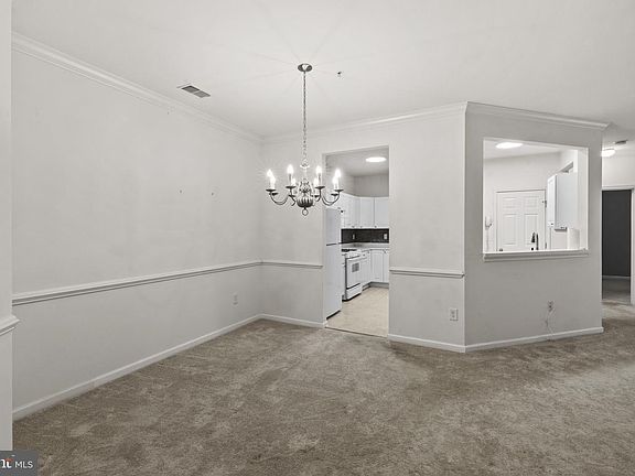 3rd image of 123 Glyndon Trace Dr