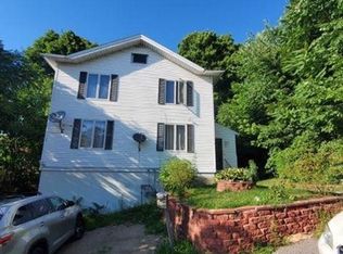 5 Perkins St, Worcester, MA 01605
