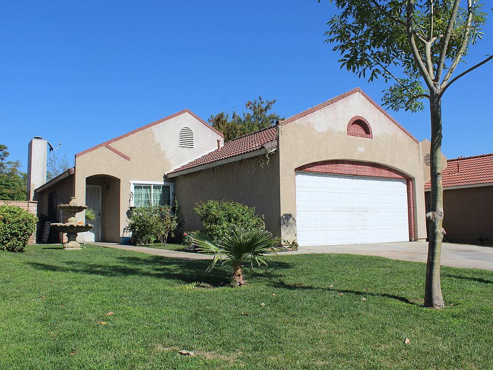 1st image of 8417 Reseda Ave