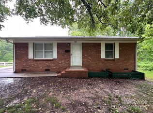 707 N Avon St, Gastonia, NC 28054