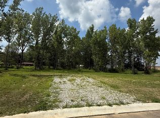 4834 Lakeview Dr, Greenwood, IN 46143