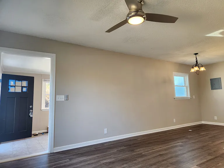 120 Chadwick Ave — Photo 6