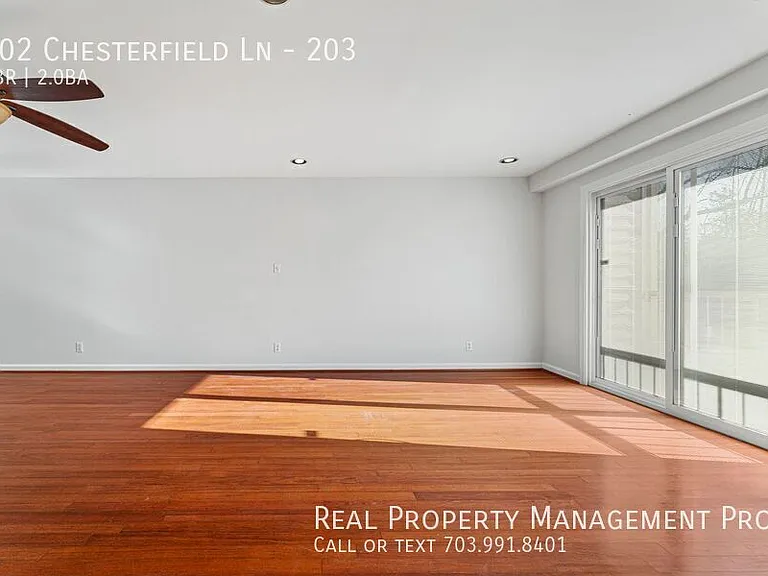 202 Chesterfield Ln #203 — Photo 7