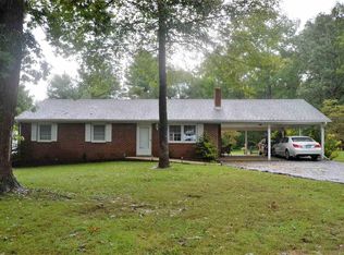 136 Forest Springs Dr, Stuarts Draft, VA 24477