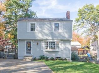 39 Juniper Rd, Holbrook, MA 02343
