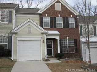 6934 Beverly Springs Dr, Charlotte, NC 28270