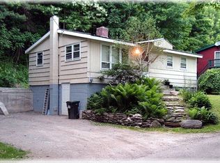 73 Curtis Ln, Bolton, VT 05676