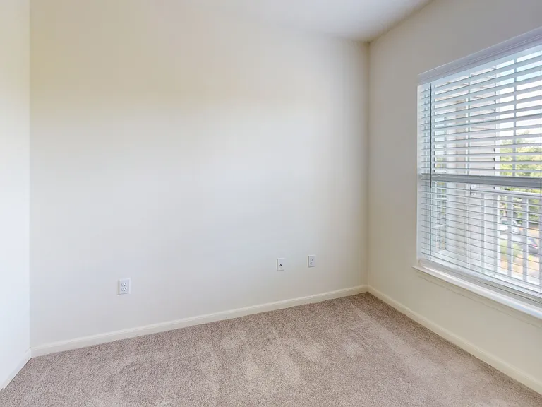 14 North — Photo 35