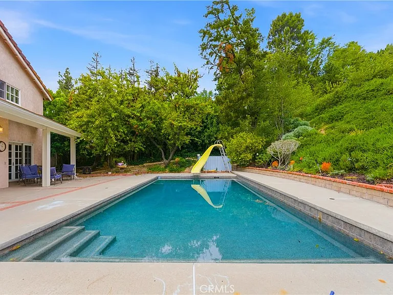 19511 Rosita St — Photo 40