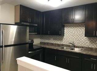 1900 N Green Ln N APT 3B, Palatine, IL 60074