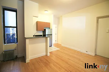 Rented by Link NY Realty