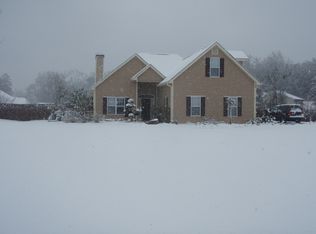 130 Swanson Valley Dr, Tyrone, GA 30290