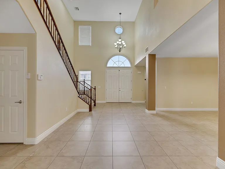 4216 Falcons Flight Ave — Photo 2