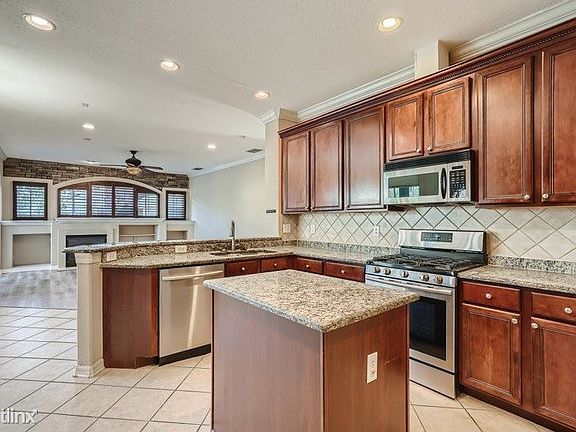 4th image of 15715 Ibisridge Dr