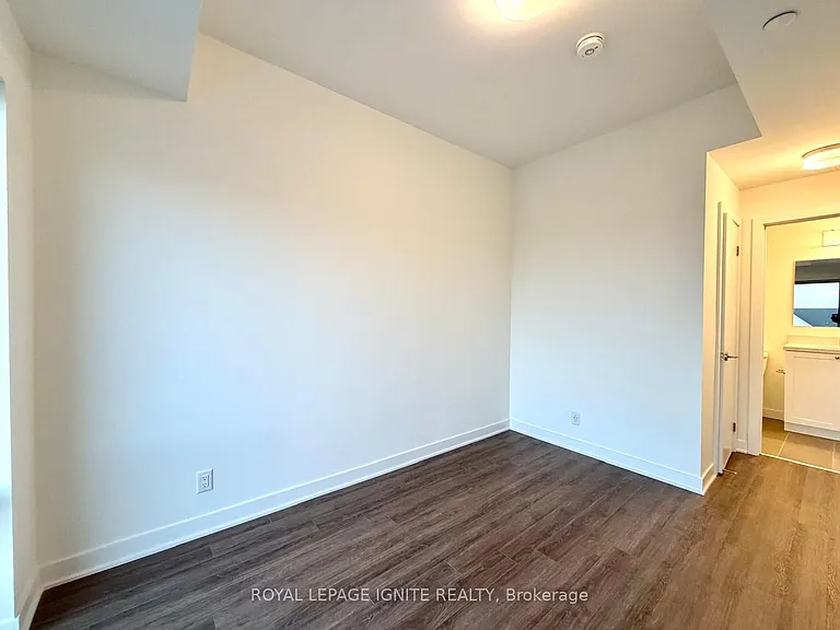 51 Clarington Blvd #405 — Photo 7