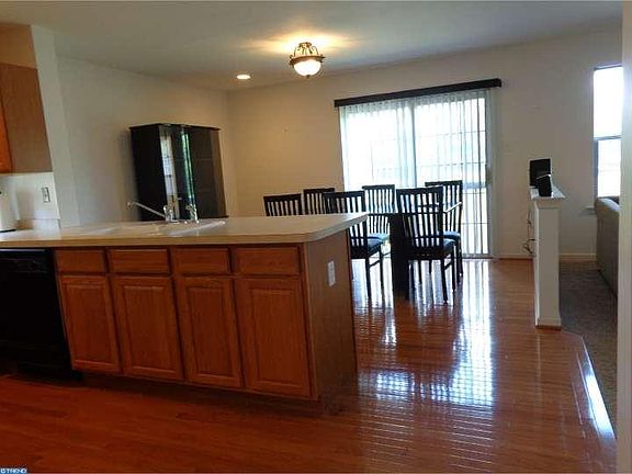 5th image of 106 Millview Dr