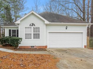 5513 Lake Garden Ct, Raleigh, NC 27610