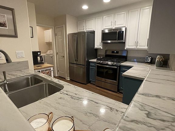 4th image of 900 S Meadows Pkwy APT 3614