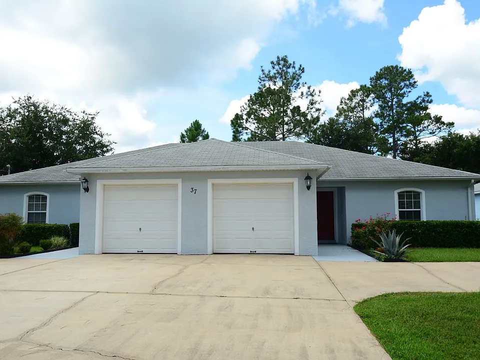 37 Eton Ln
