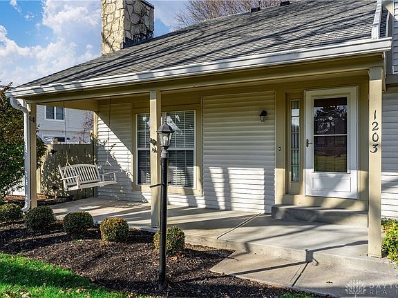 2nd image of 1203 Governors Square Dr