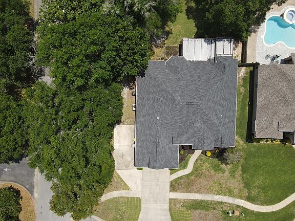 4th image of 250 Ventura Cir NW