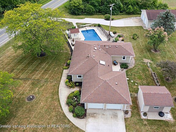 4th image of 14905 W Grand River Hwy