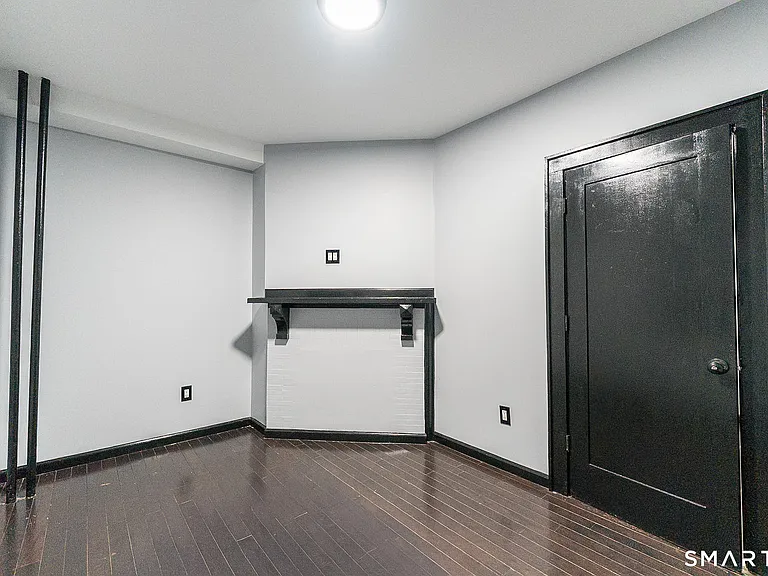 24 Concord St — Photo 11