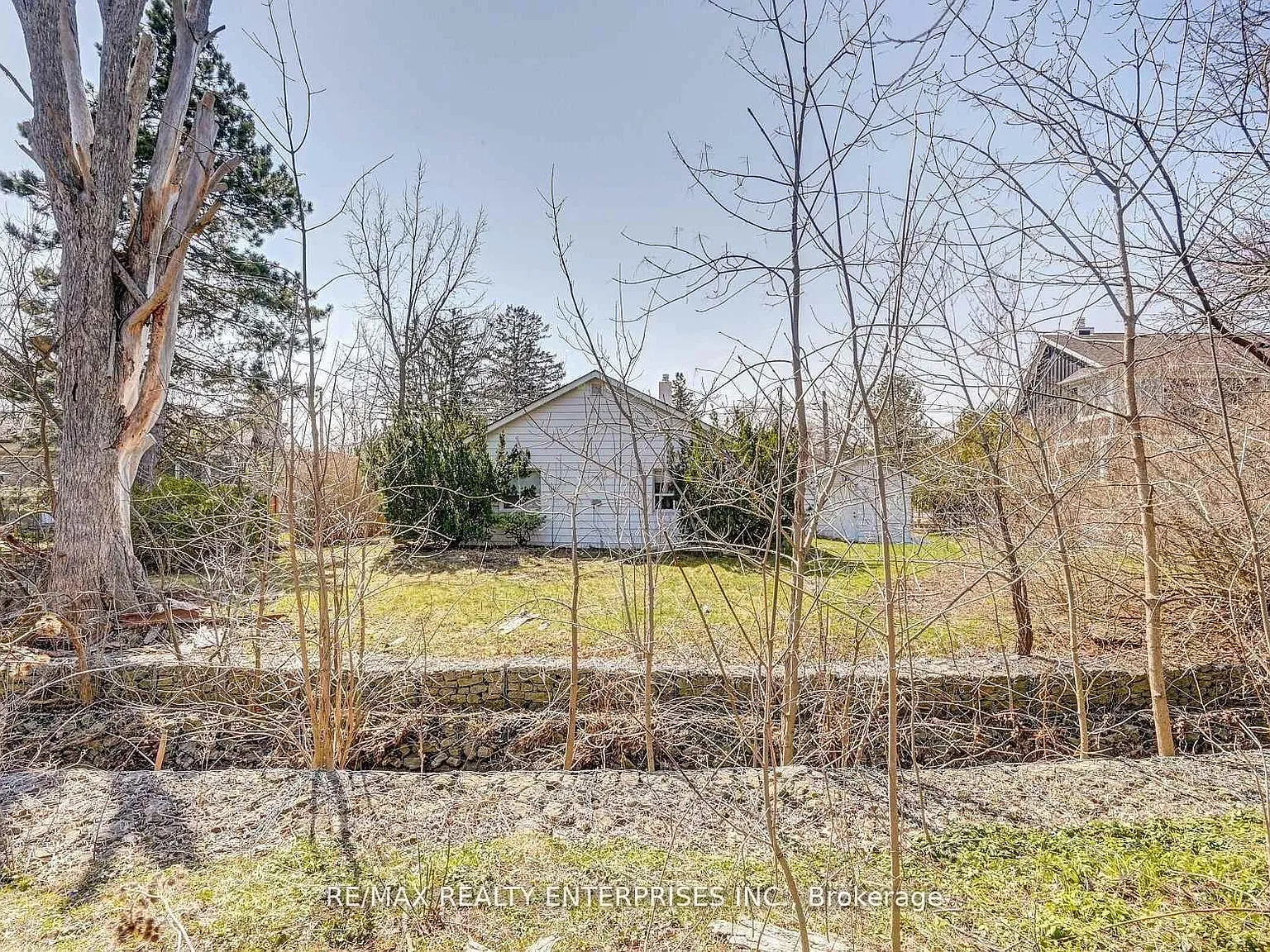 3 bed, $4,000 — Photo 3