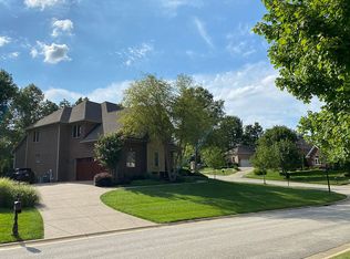 500 Jackson Creek Ct, Louisville, KY 40245