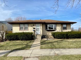 289 N Fulton Ave, Bradley, IL 60915