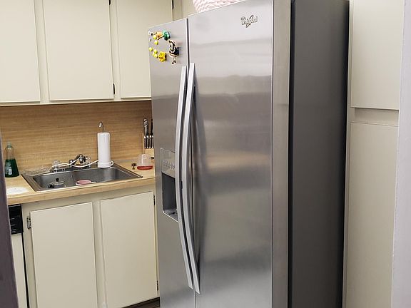 3rd image of 1150 Collins Ave APT 203