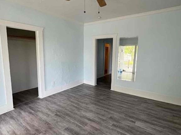 3rd image of 704 Tennessee St #2