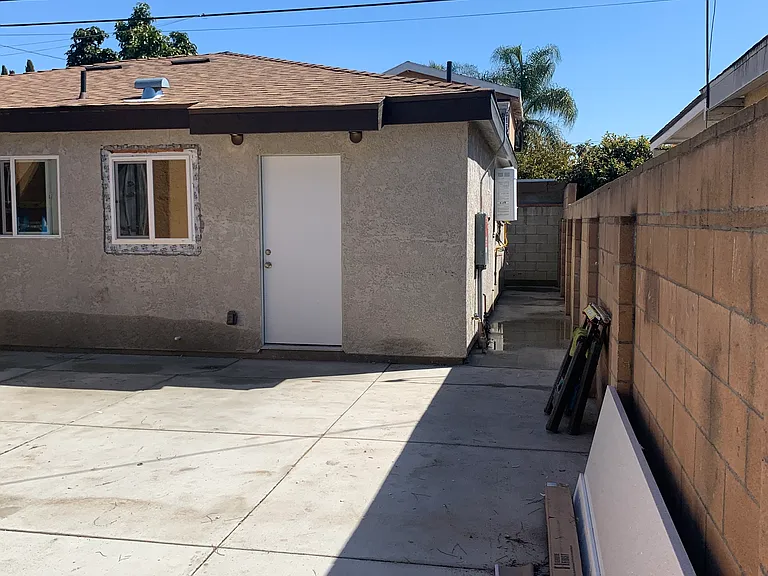 10618 Capistrano Ave #A — Photo 2
