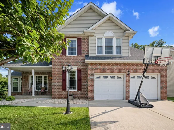 9532 Lyonswood Dr, Owings Mills, MD 21117