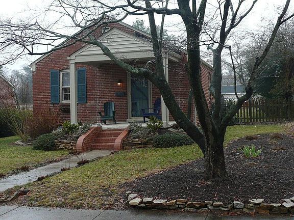 3rd image of 5002 Clarence St